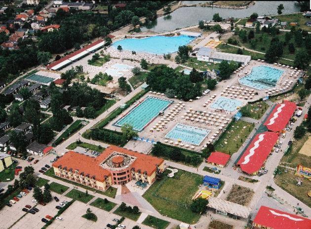 Dom Studia Petra Hotel สตูโรโว ภายนอก รูปภาพ
